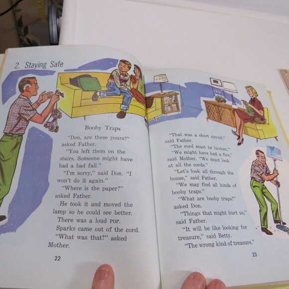 Habits for Health 1963 Hardback School Textbook - Picture 7 of 16